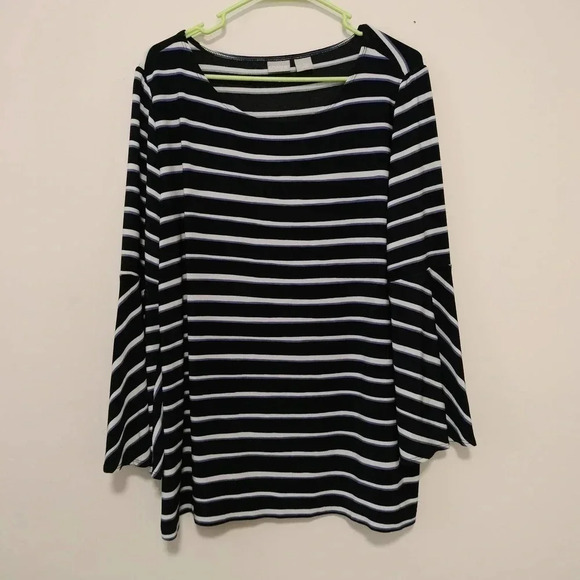 Chico's Travelers Size 3 Striped Top Flutter Sleeves - Picture 1 of 7